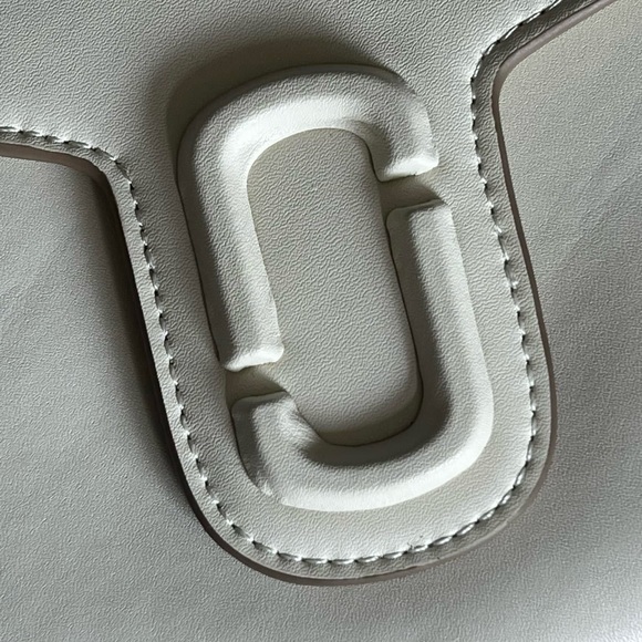 Marc Jacobs Saddle Bag - Picture 3 of 11